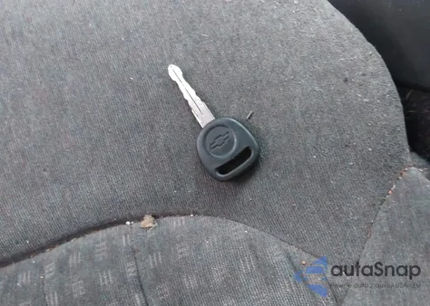 2002 Chevrolet Blazer Ls from USA, damaged, VIN 1GNDT13W72K240577